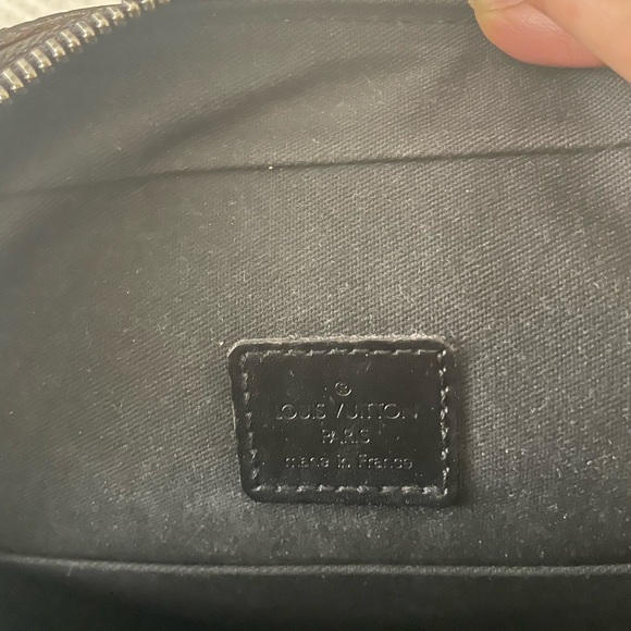 Louis Vuitton Brown unisex crossbody - Picture 6 of 8